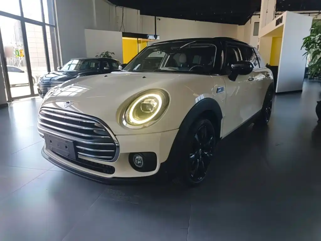  MINI MINI CLUBMAN 2019 1.5T COOPER Connoisseur