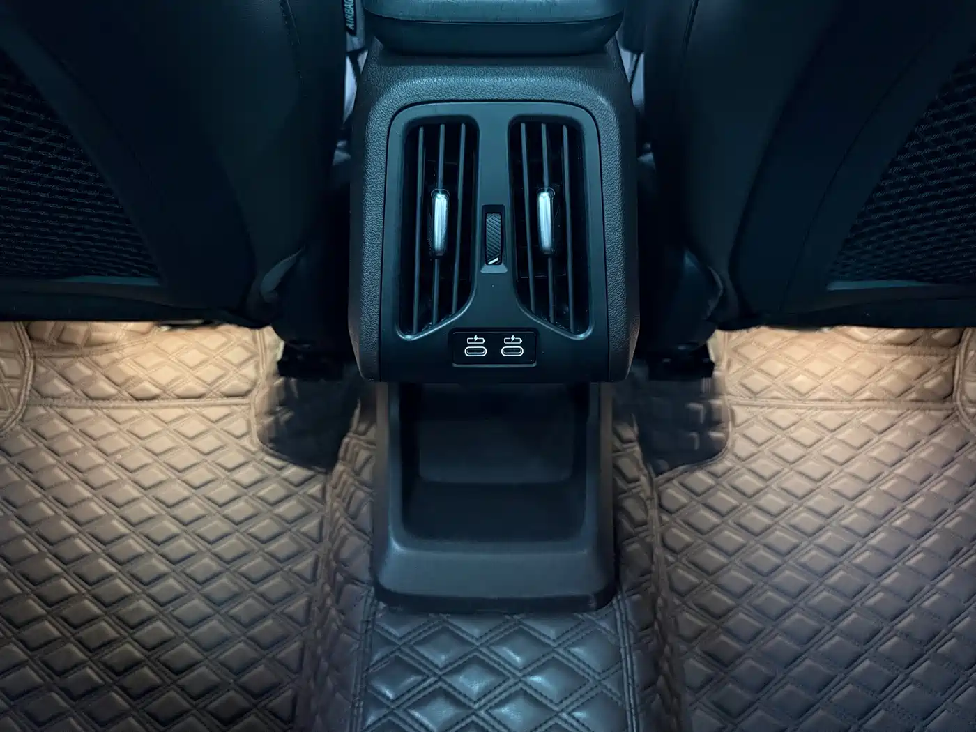 BMW X1 2023 sDrive20Li X Design Package фото 20