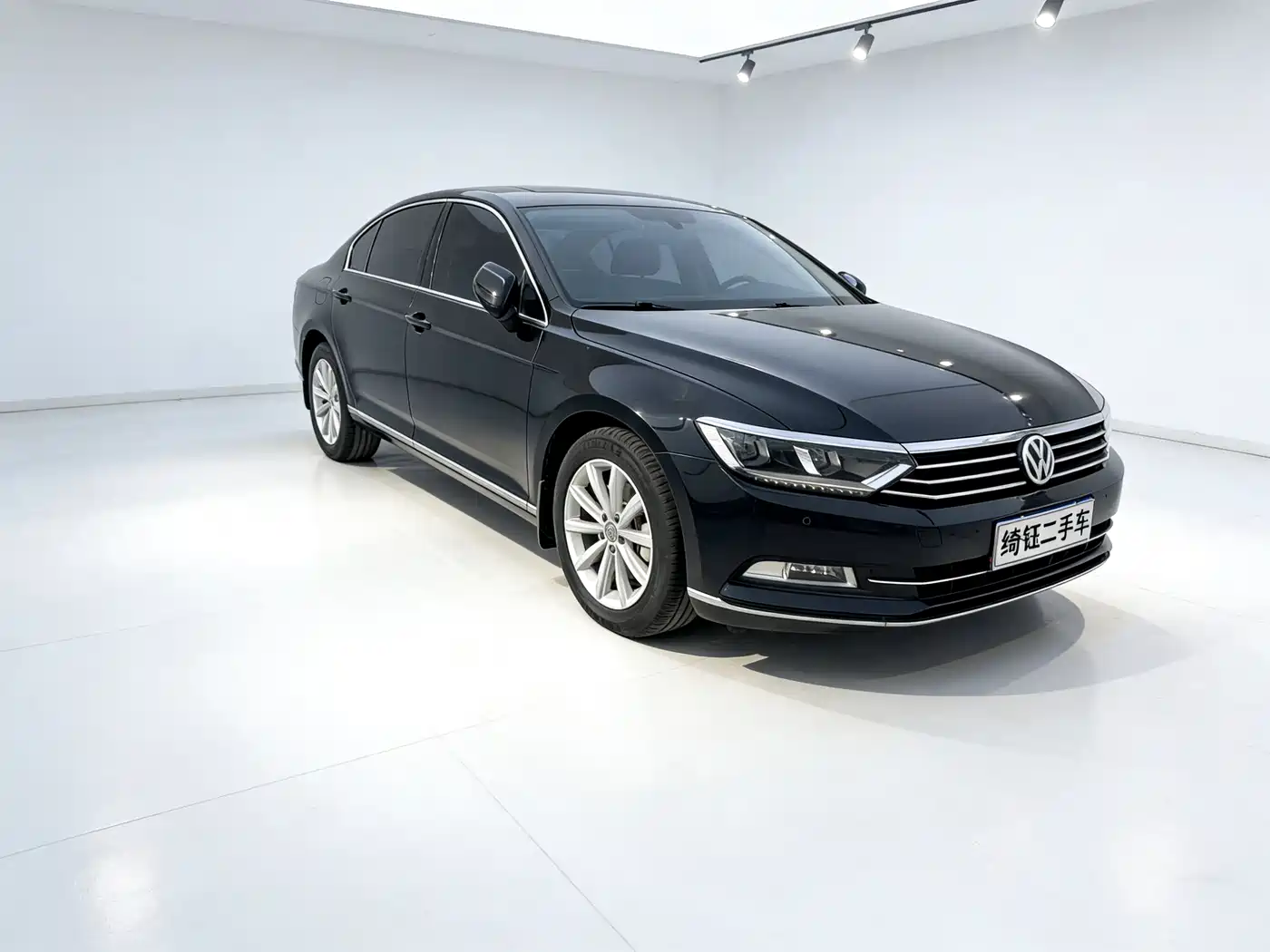 Volkswagen Magotan 2019 330TSI DSG Leading China VI фото 4