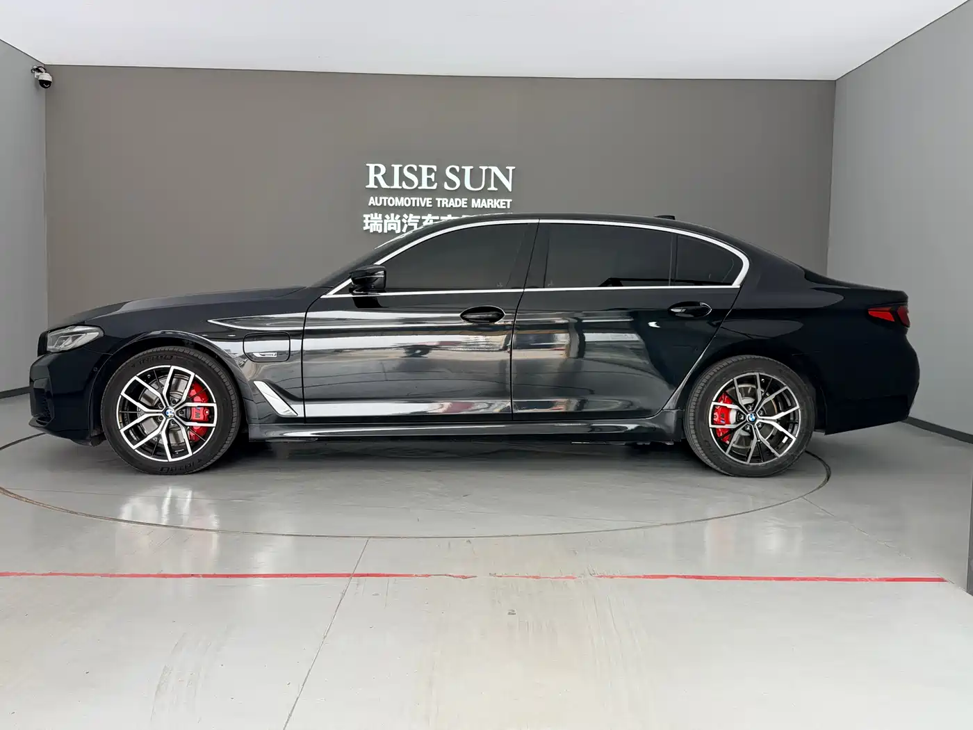 BMW 5 SERIES NEW ENERGY