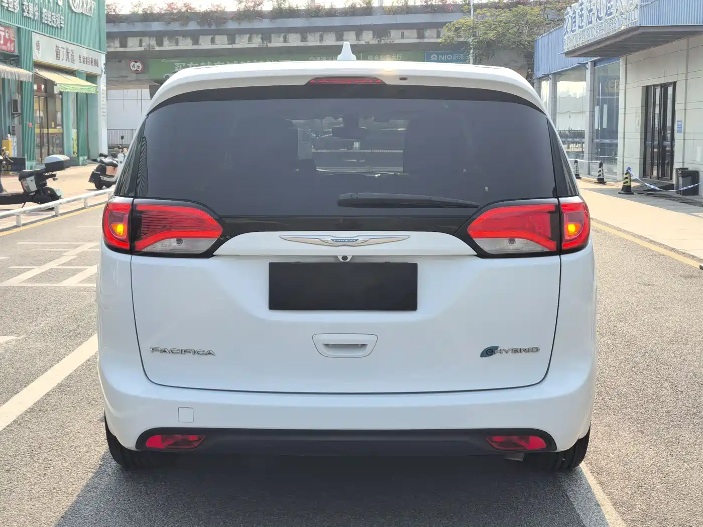 Chrysler Grand Caravan PHEV (Import) 2019 2018 3.6L Plug-in Hybrid