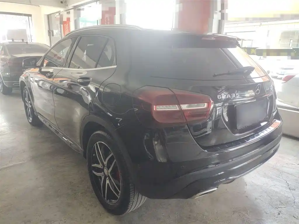 Mercedes-Benz GLA 2016 GLA 220 4MATIC Fashion фото 23