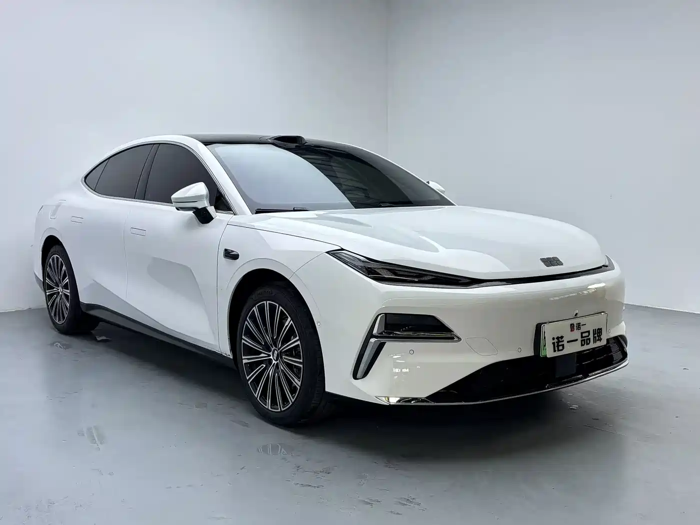 GEELY GALAXY GALAXY SPARKLE 8