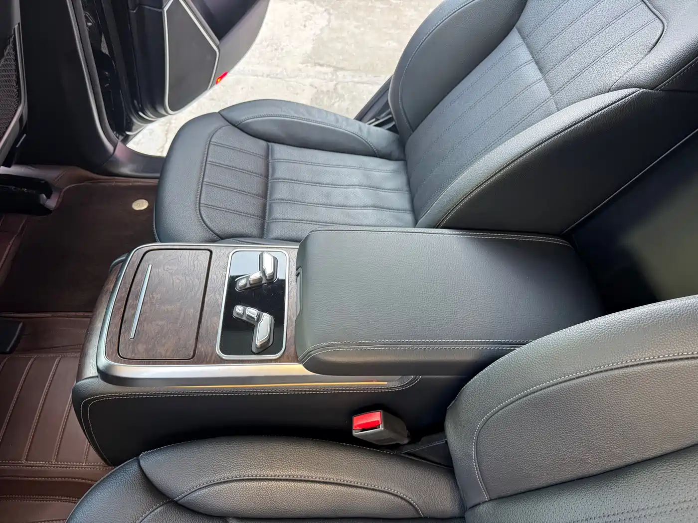 BAIC ORV Beijing Offroad BJ90 2021 4.0T Premium Edition фото 15