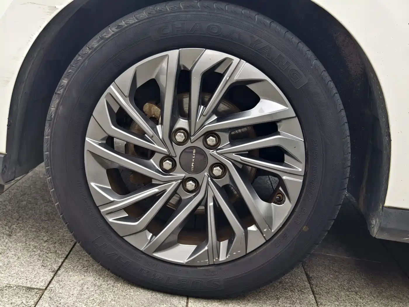 SAIC MAXUS EUNIQ 5 2020 1.3T PLUG IN Premium Edition фото 17