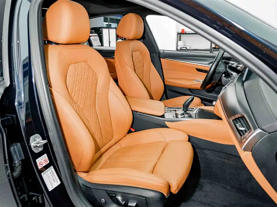 BMW 5 Series (Import) 2022 Facelift 525i M Sport Package фото 18