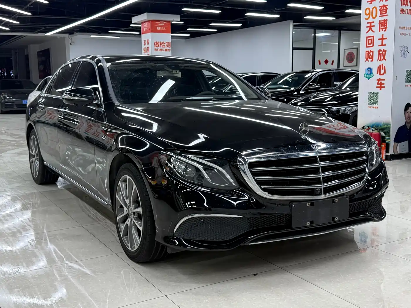 Mercedes-Benz E-Class 2018 E 300 L Luxury фото 3