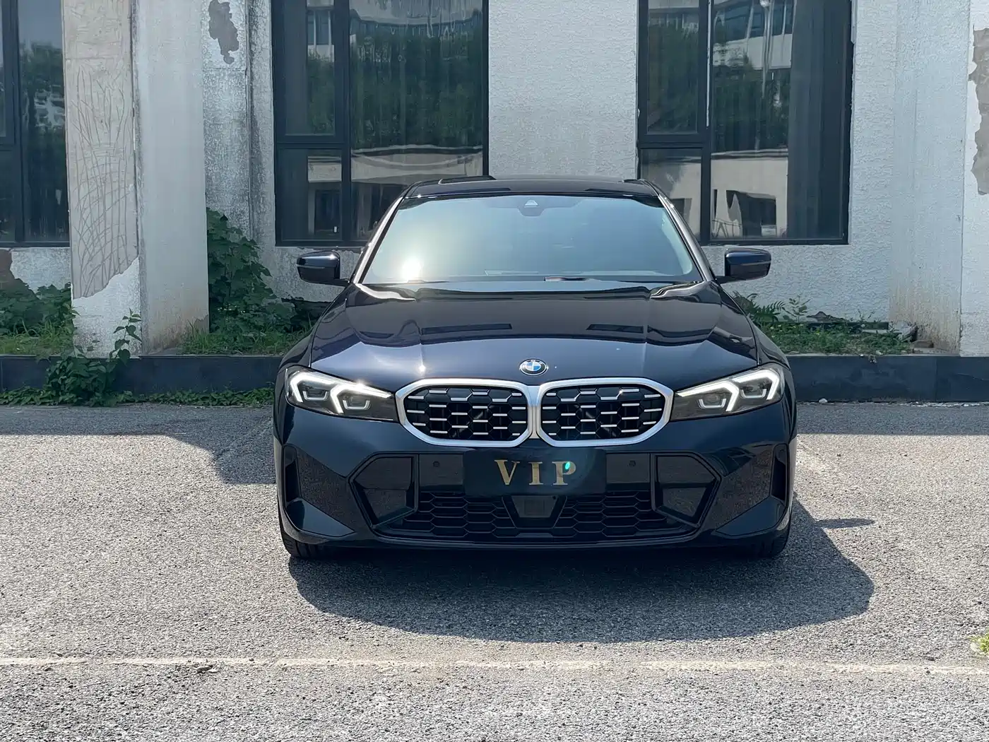 BMW 3 Series 2025 325i M Sport Package фото 2
