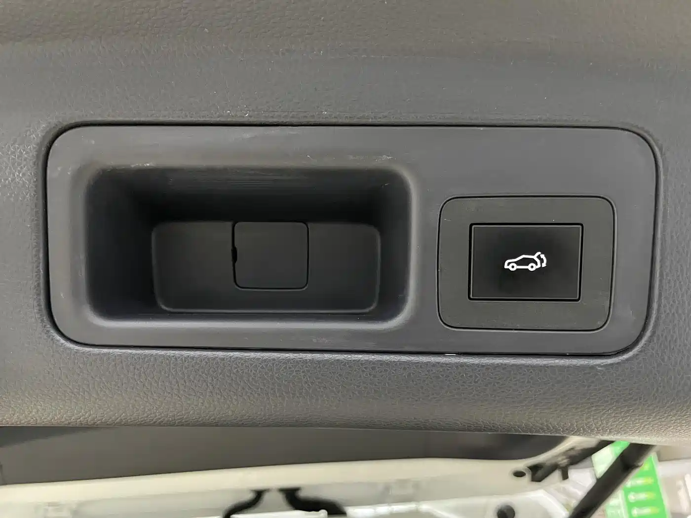 GAC Trumpchi Trumpchi M8 2020 Pilot 390T Ultimate Edition фото 8