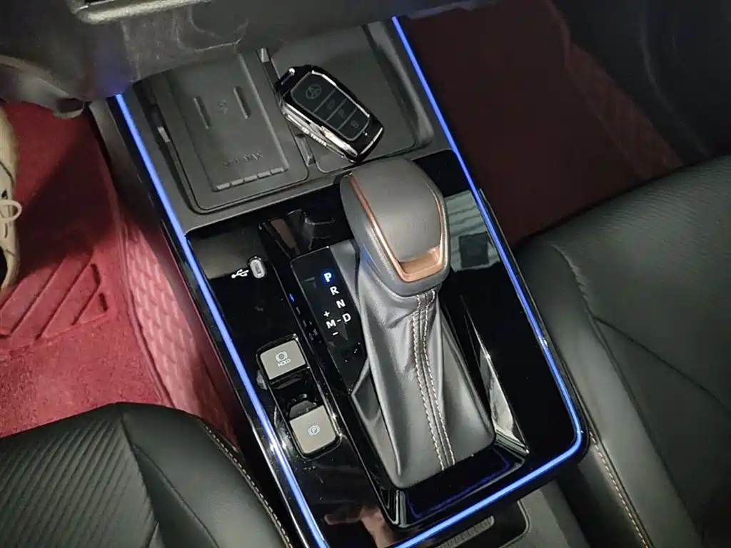 Toyota Frontlander 2025 2.0L CVT Mid Version фото 14