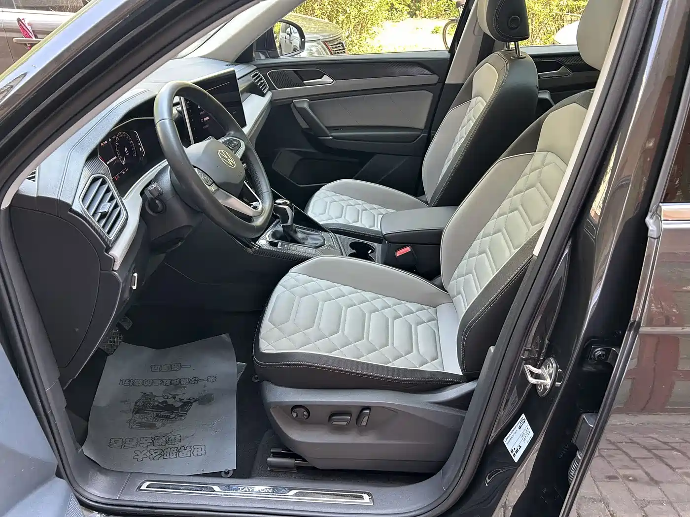 Volkswagen Tayron 2023 280TSI 2WD Luxury Plus Advanced Edition фото 7