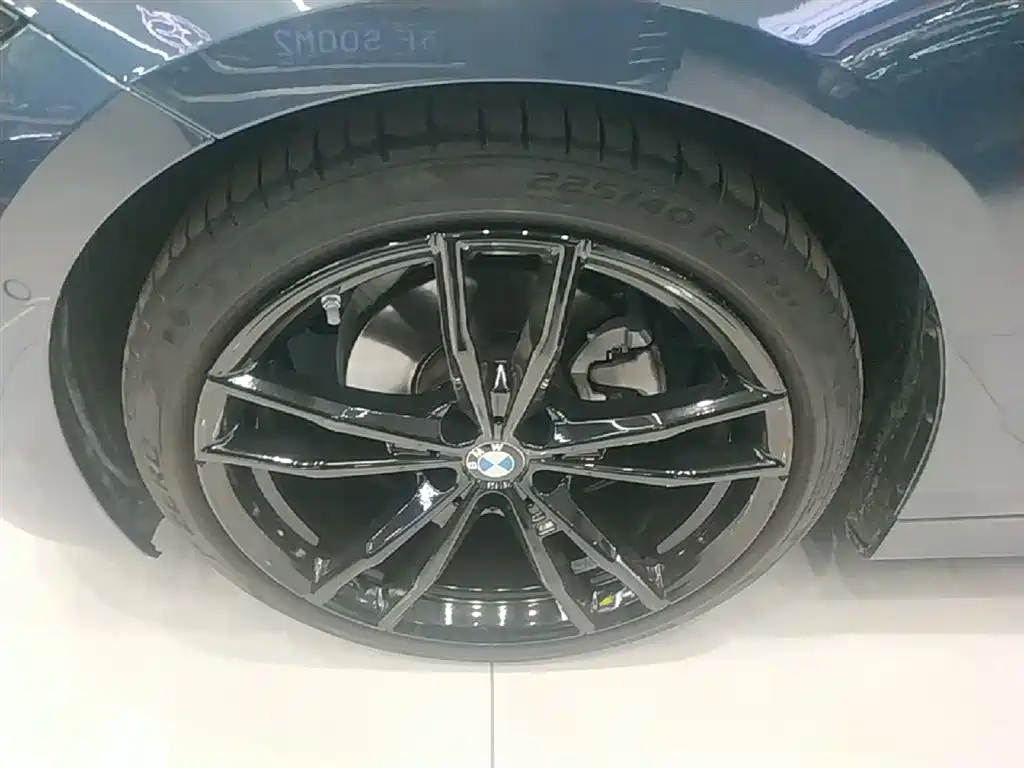 BMW 4 Series 2023 425i M Sport Shadowline Package фото 23