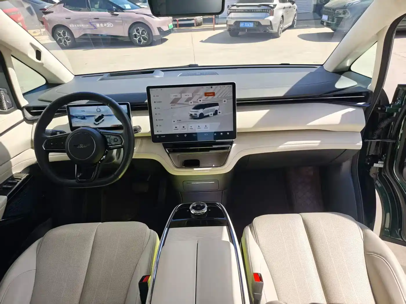 Geely Galaxy Yizhen L380 2025 Model 805km Flagship Edition AWD фото 6
