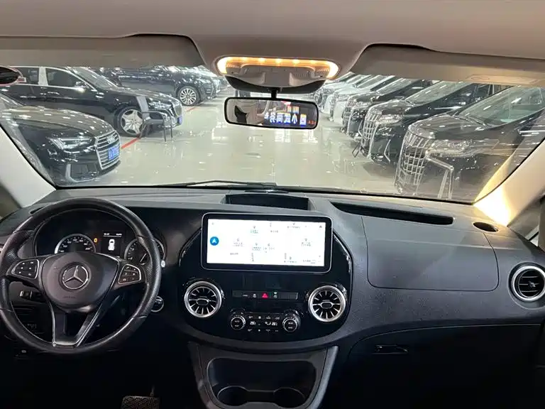 Mercedes-Benz Vito 2020 2.0T Business Edition (7-seater) фото 7