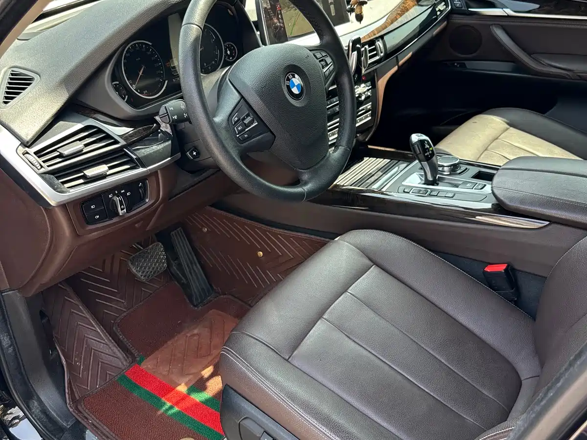 BMW X5 (Import) 2017 xDrive28i фото 4