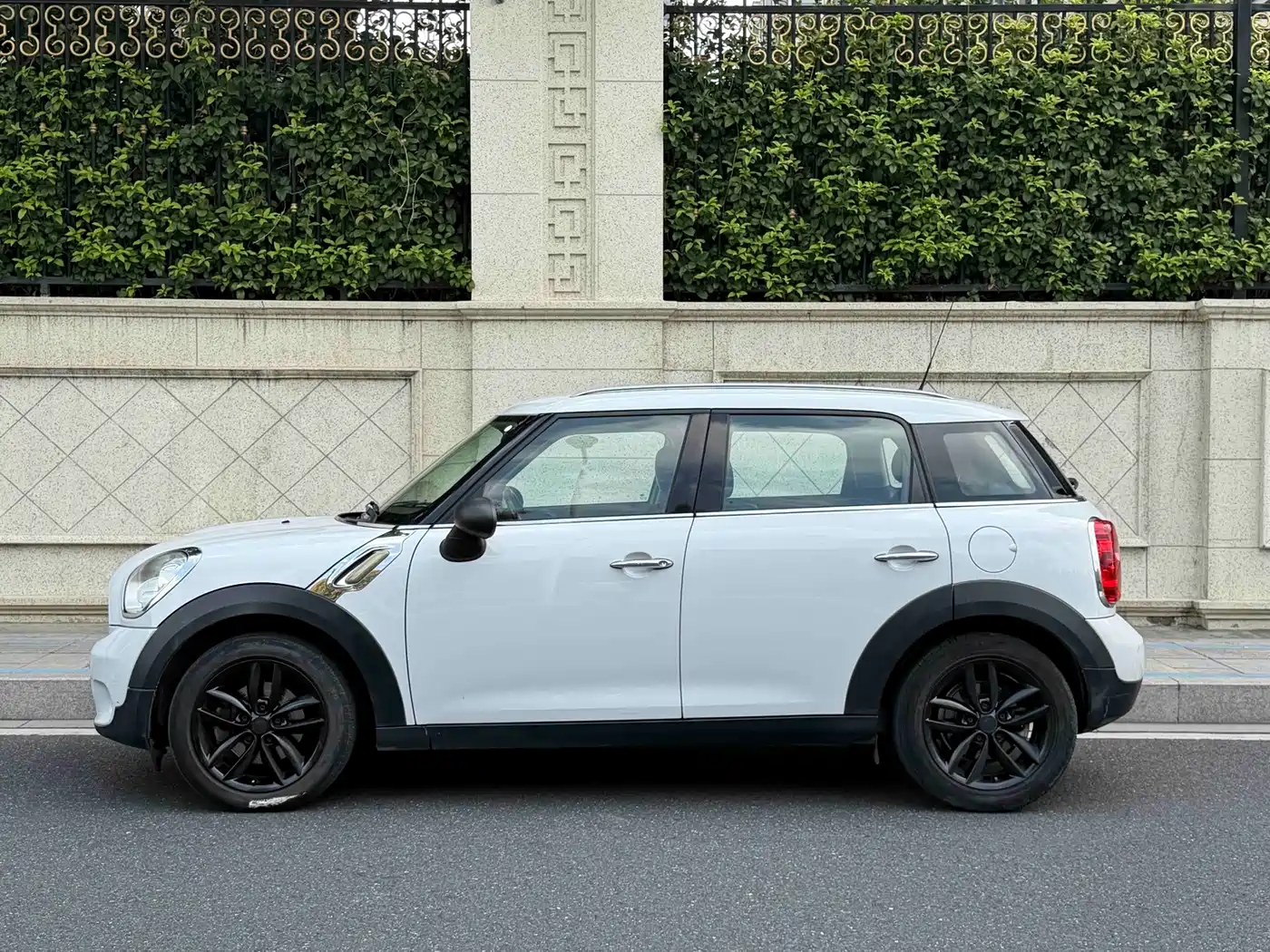 MINI COUNTRYMAN 2011 2011 1.6L ONE