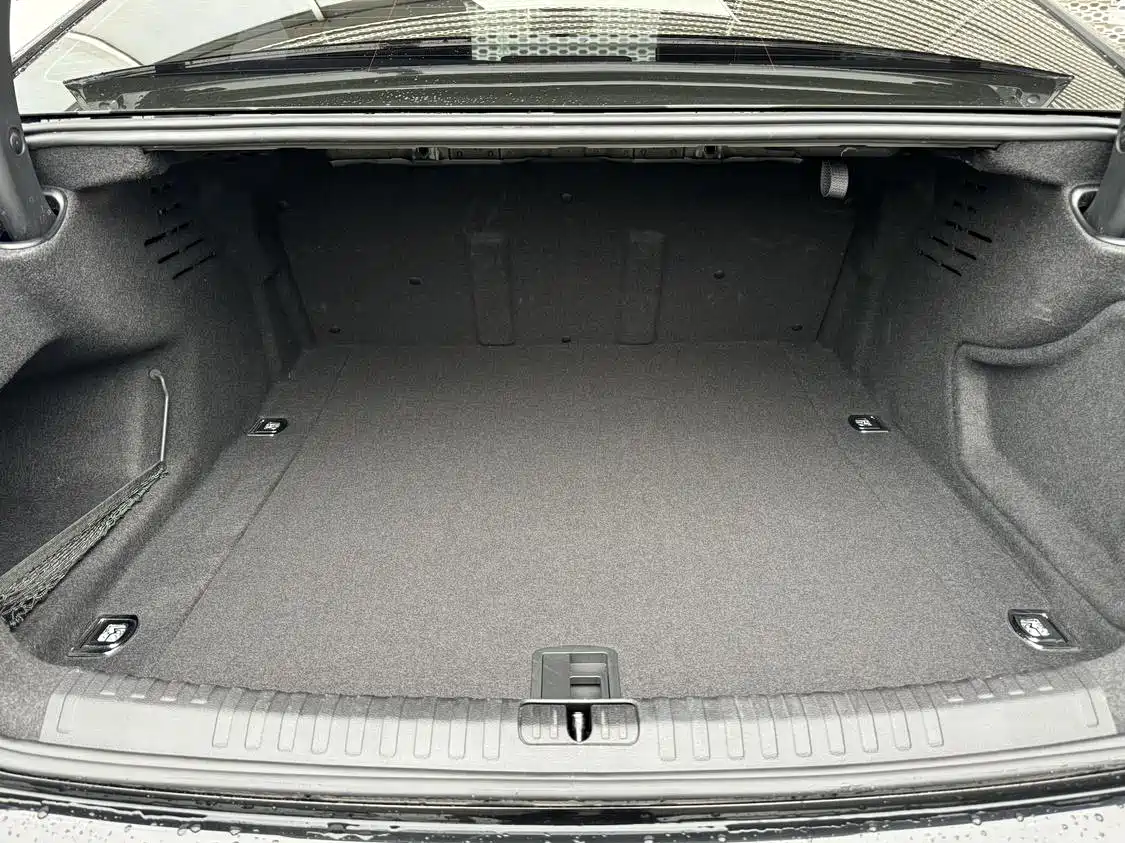 Audi A6L 2023 45 TFSI quattro Premium Elegance фото 15