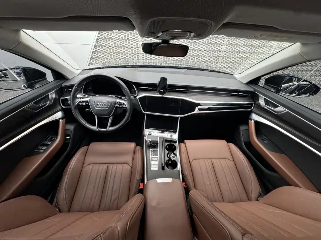 Audi A6L 2023 45 TFSI quattro Premium Elegance фото 10