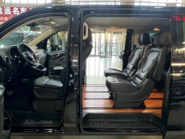 Mercedes-Benz Vito 2020 2.0T Business Edition (7-seater) фото 18