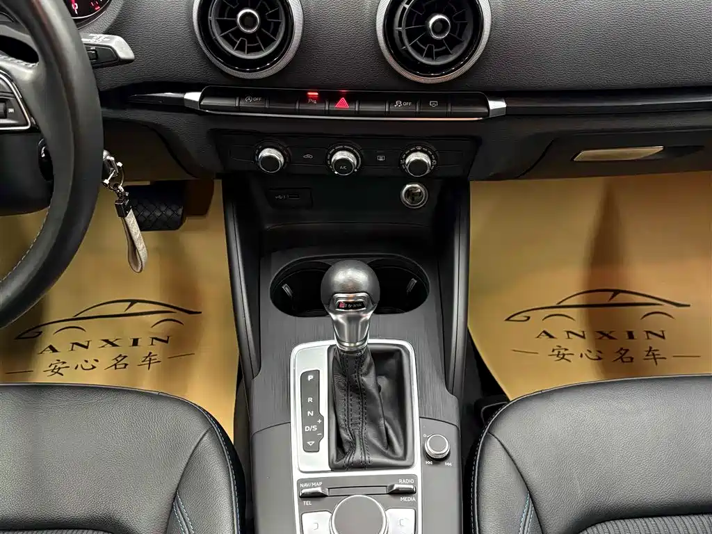 Audi A3 2019 Sportback 35 TFSI Fashion China V фото 14