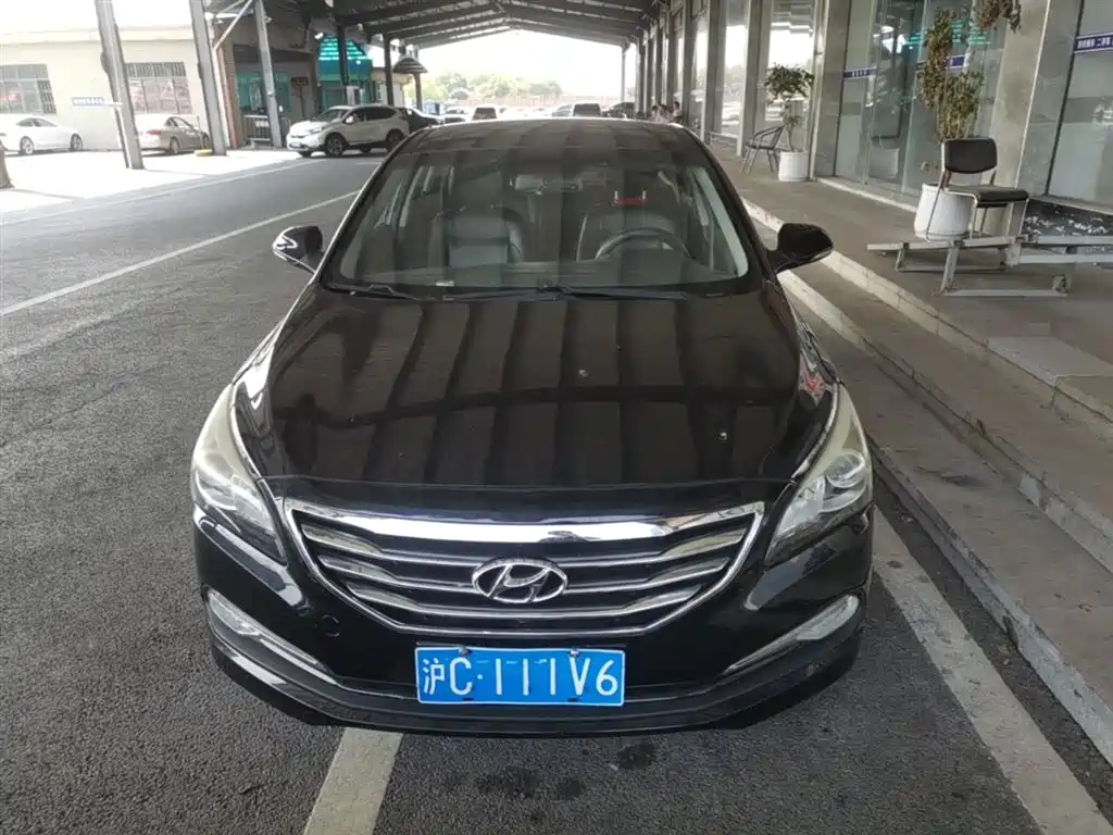 Hyundai Mistra 2014 1.8L Auto Smart GLS фото 5
