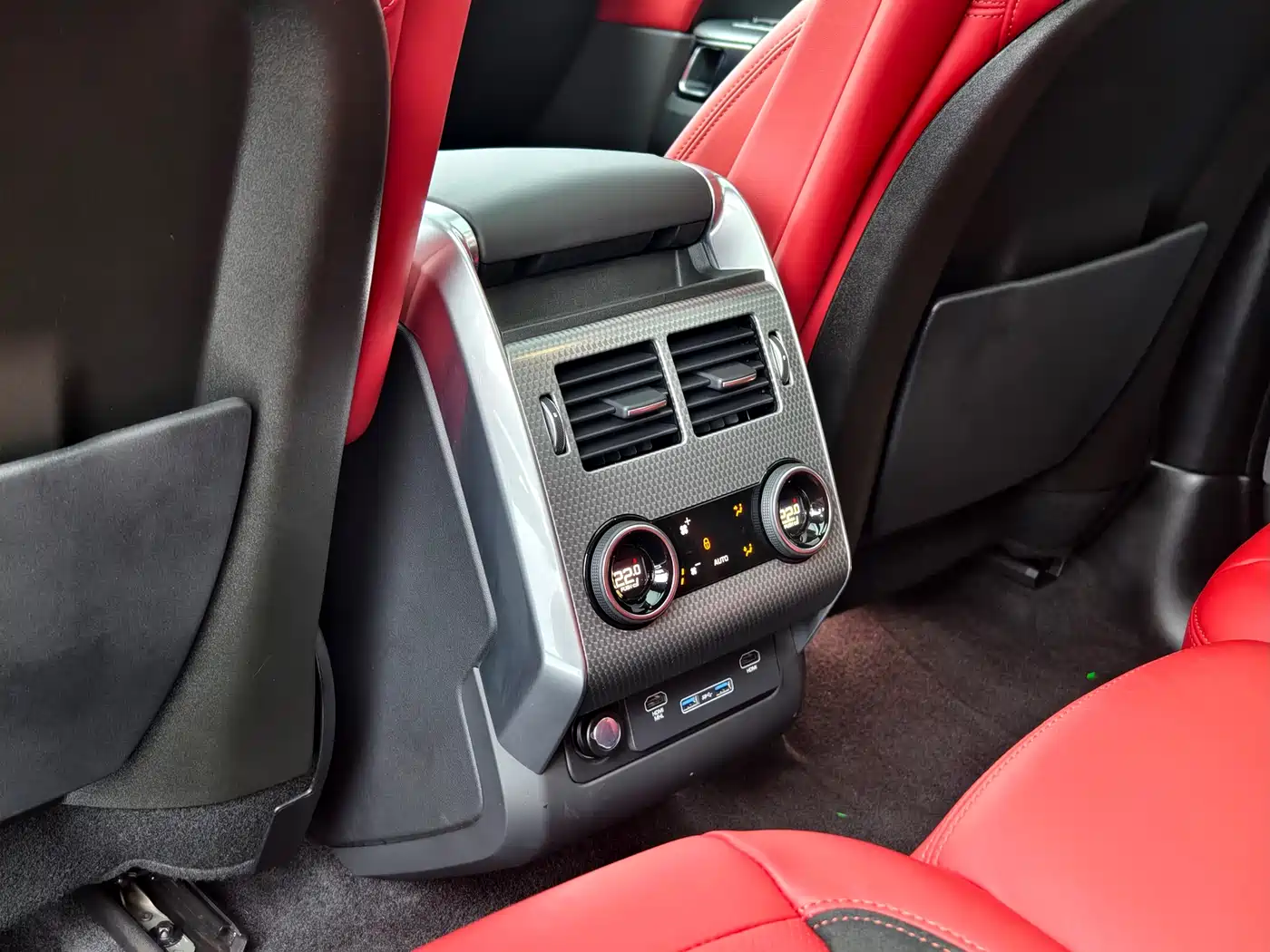 Land Rover Range Rover Sport 2019 3.0 L6 HSE DYNAMIC фото 15