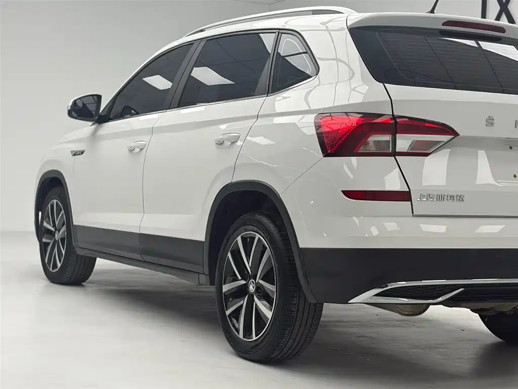 Škoda Kamiq 2021 1.5L Manual Comfort фото 7