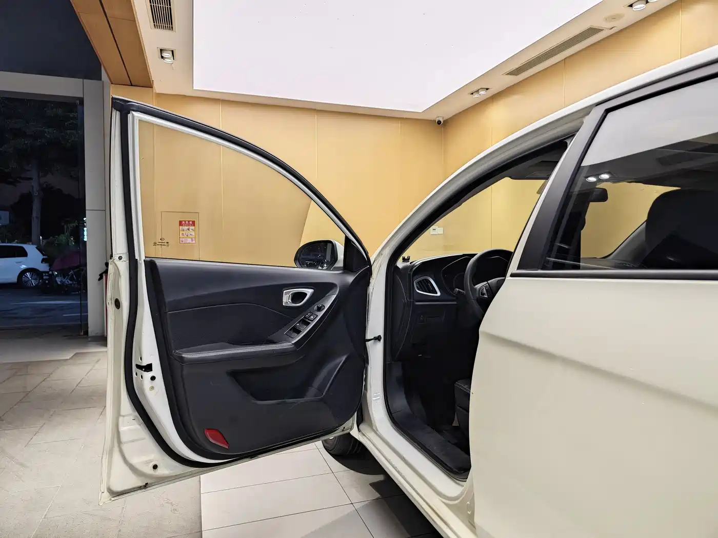GAC Trumpchi Trumpchi GA3 2014 2013 1.6L Auto Elite ESP Edition