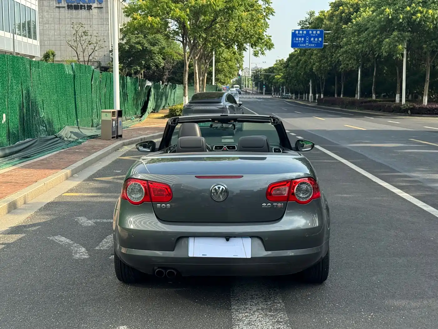 Volkswagen Eos 2011 Model 2.0TSI фото 7