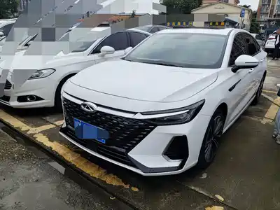Chery Arrizo 8