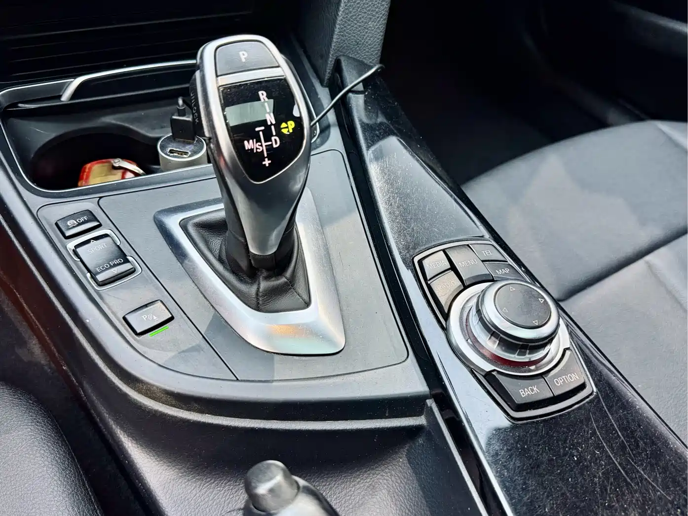 BMW 3 Series 2017 320Li M Sport фото 16