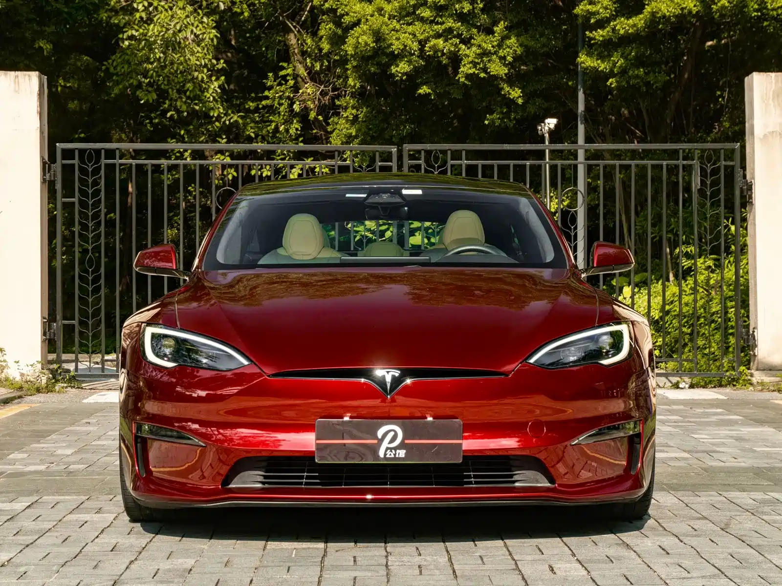 Photo 2 - Tesla Model S