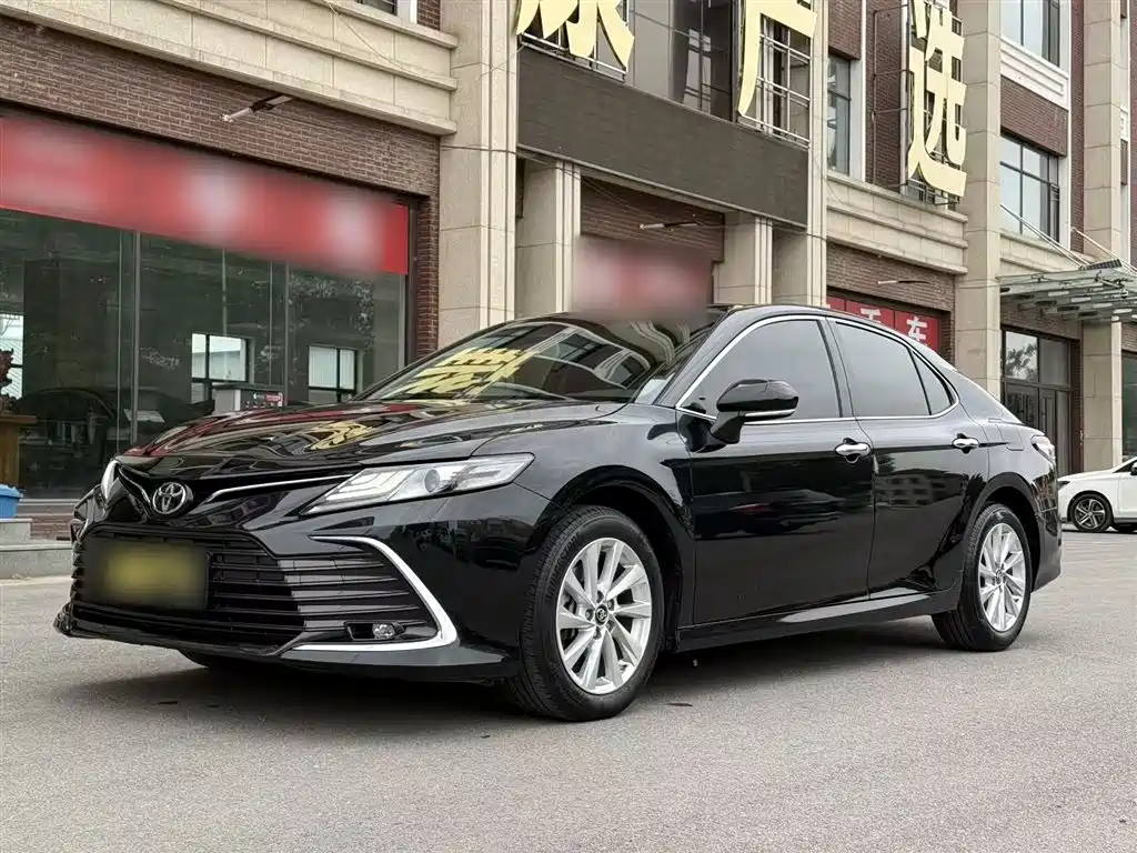 Toyota Camry 2021 2.0G Luxury Edition фото 2