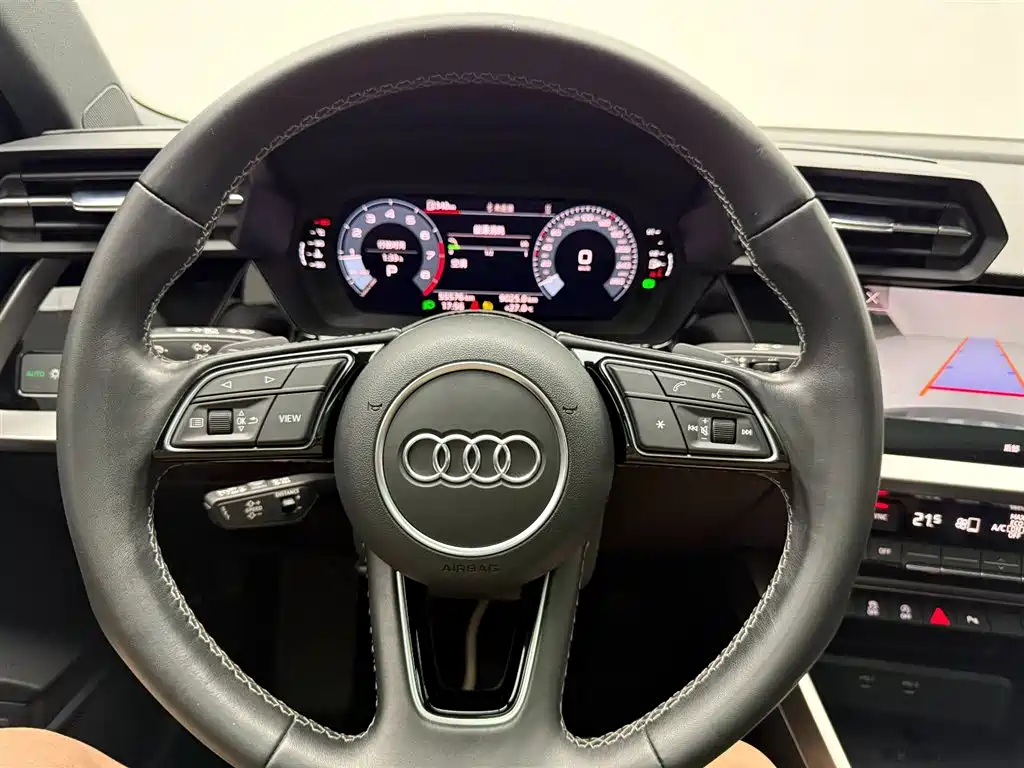 Audi A3 2023 A3L Limousine 35 TFSI Fashion Sport фото 16