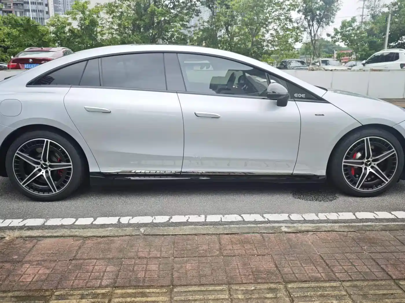 Mercedes-Benz EQE AMG 2023 AMG EQE 53 4MATIC+ фото 4