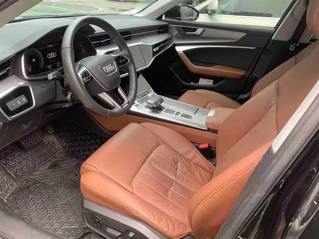 Audi A6L 2021 40 TFSI Luxury Sport фото 8