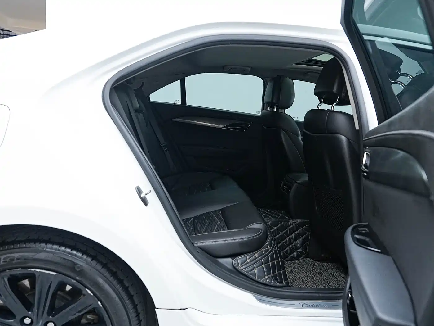 Cadillac ATS-L 2017 28T Technology фото 24