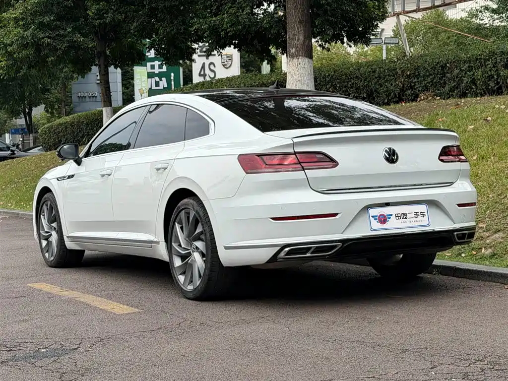 Volkswagen FAW-Volkswagen CC 2021 380TSI Eye-catching Edition фото 4