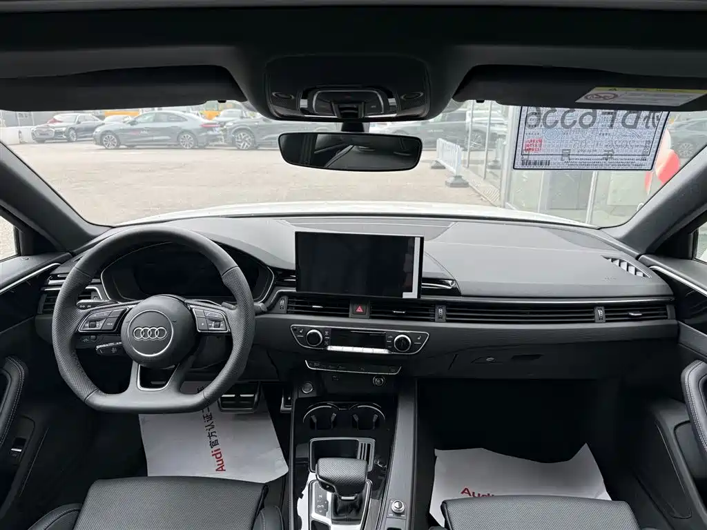Audi A4L 2024 40 TFSI Luxury Dynamic фото 8