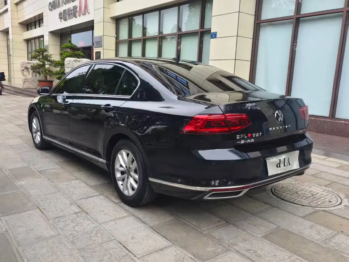 Volkswagen Magotan 2020 280TSI DSG Comfort фото 7