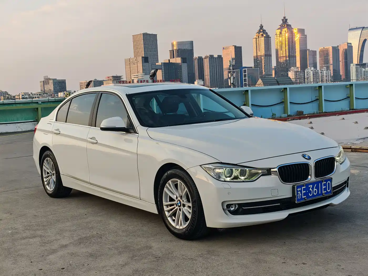 BMW 3 Series 2014 320Li Fashion фото 2