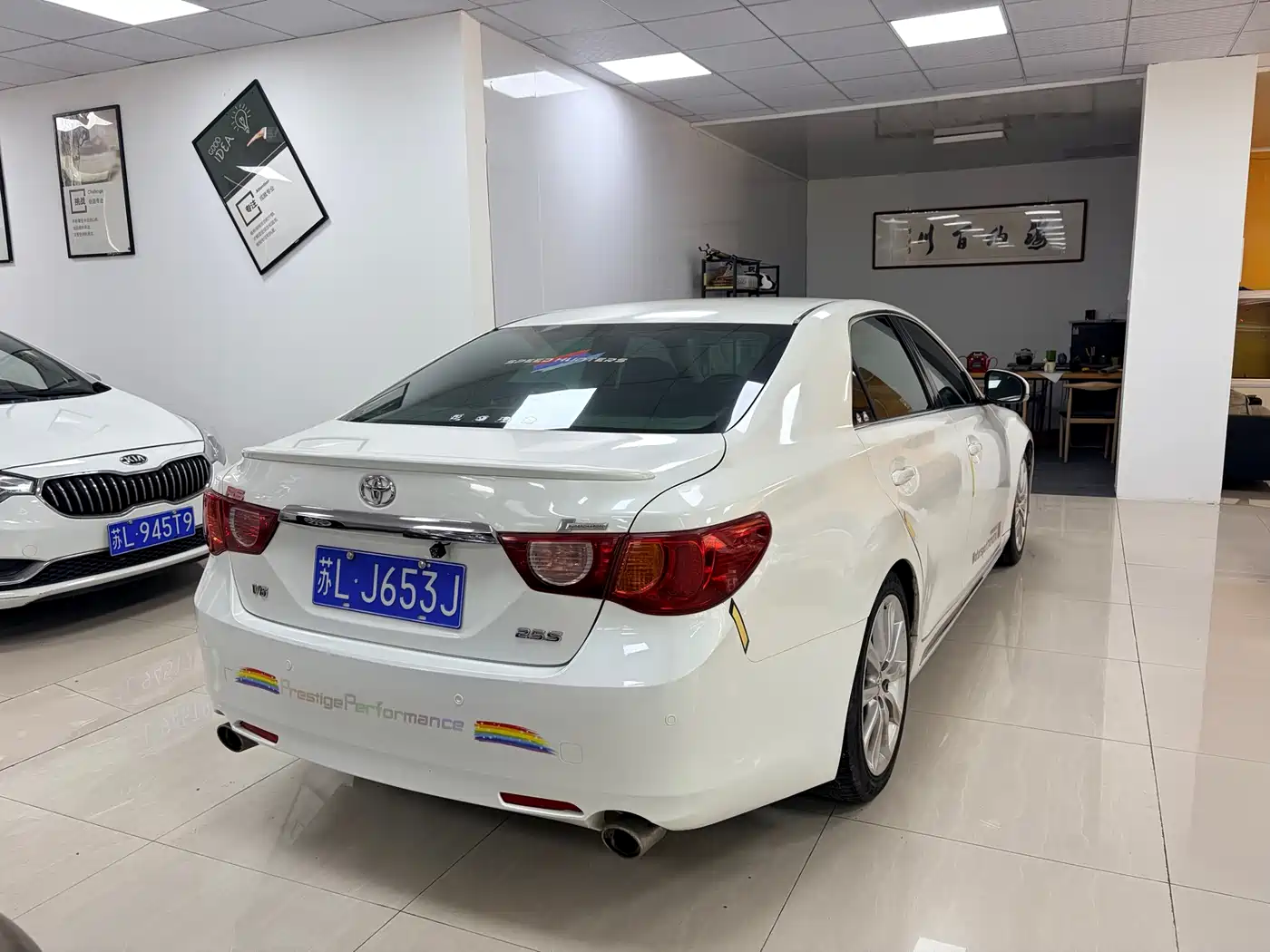 Toyota Reiz 2010 2.5S Style Elite Edition фото 8