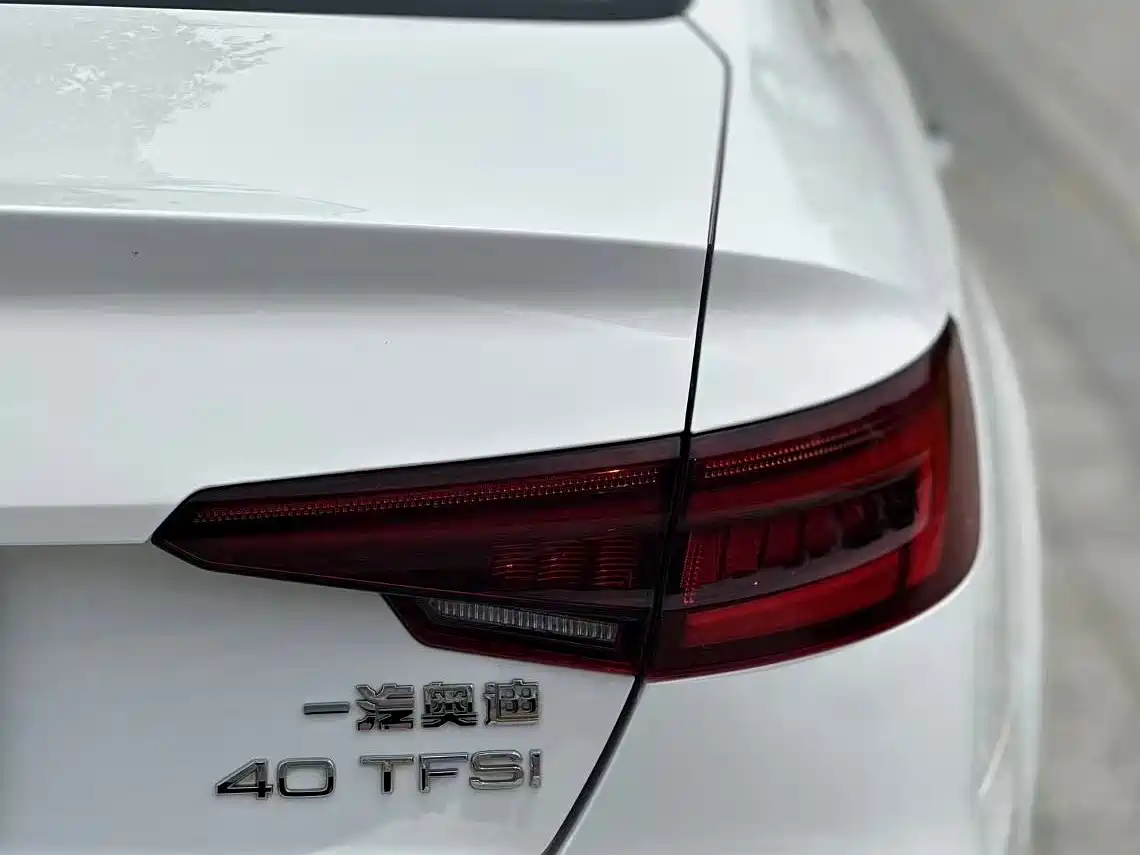 Audi A4L 2018 30th Anniversary 40 TFSI Progressive фото 13