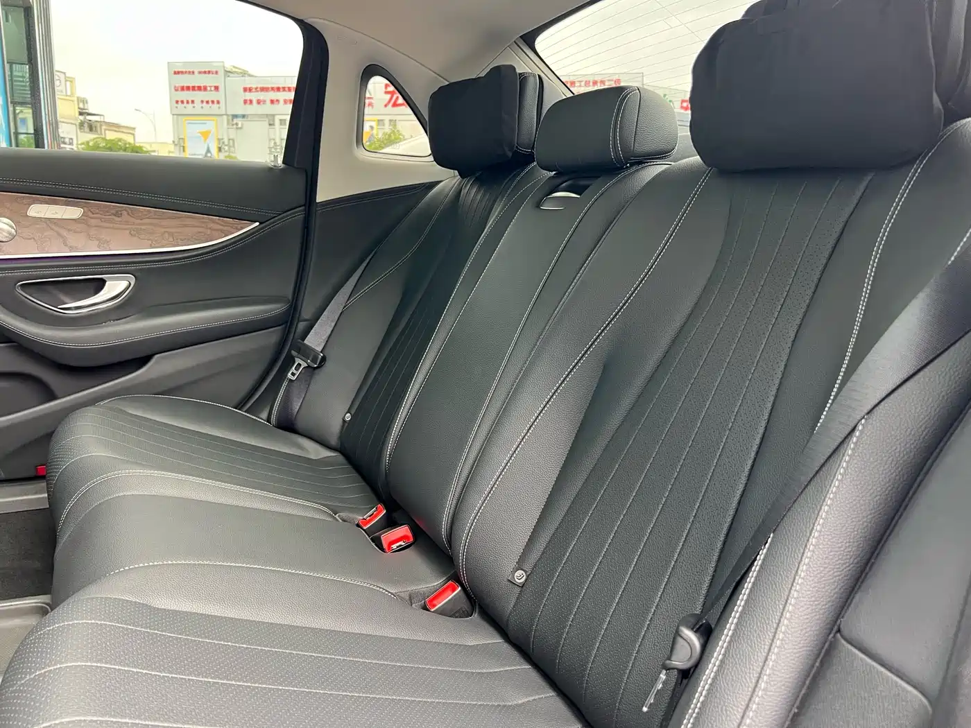 Mercedes-Benz E-Class 2016 E 300 L Fashion Type фото 49