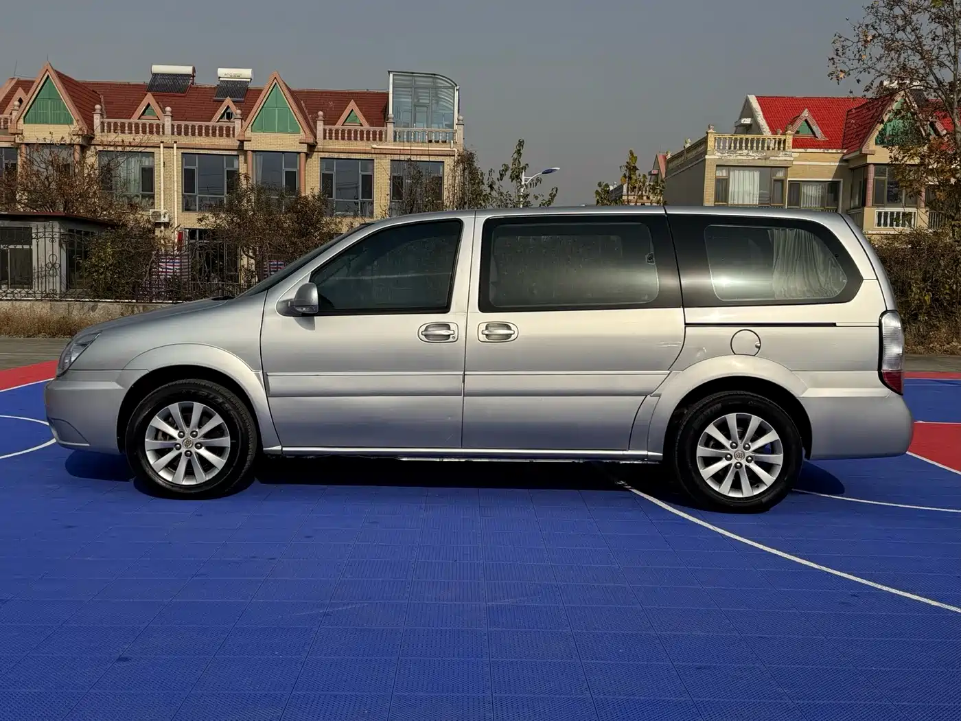 Buick GL8 2013 2.4L Classic фото 3