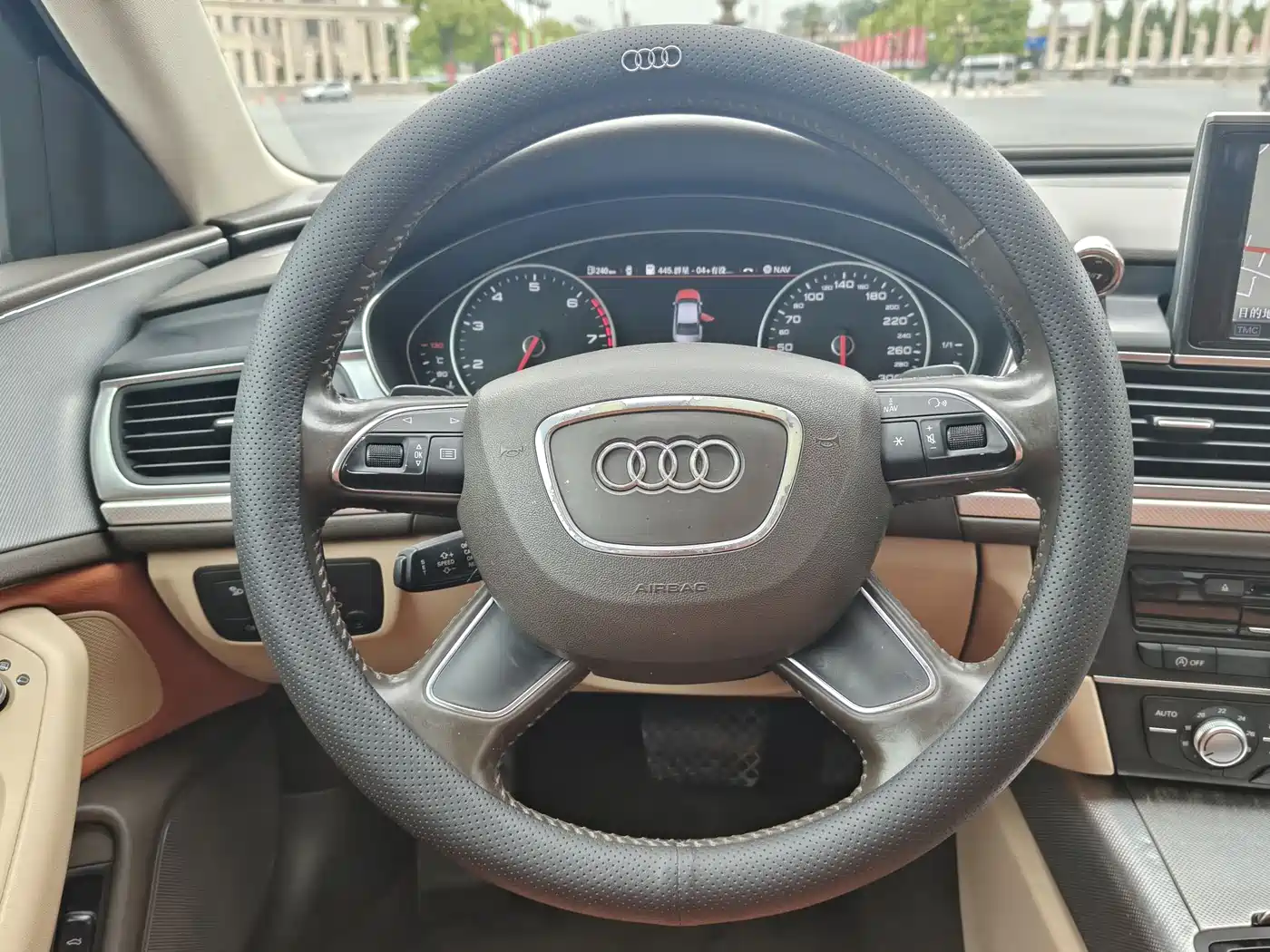 Audi A6L 2012 TFSI Standard фото 18