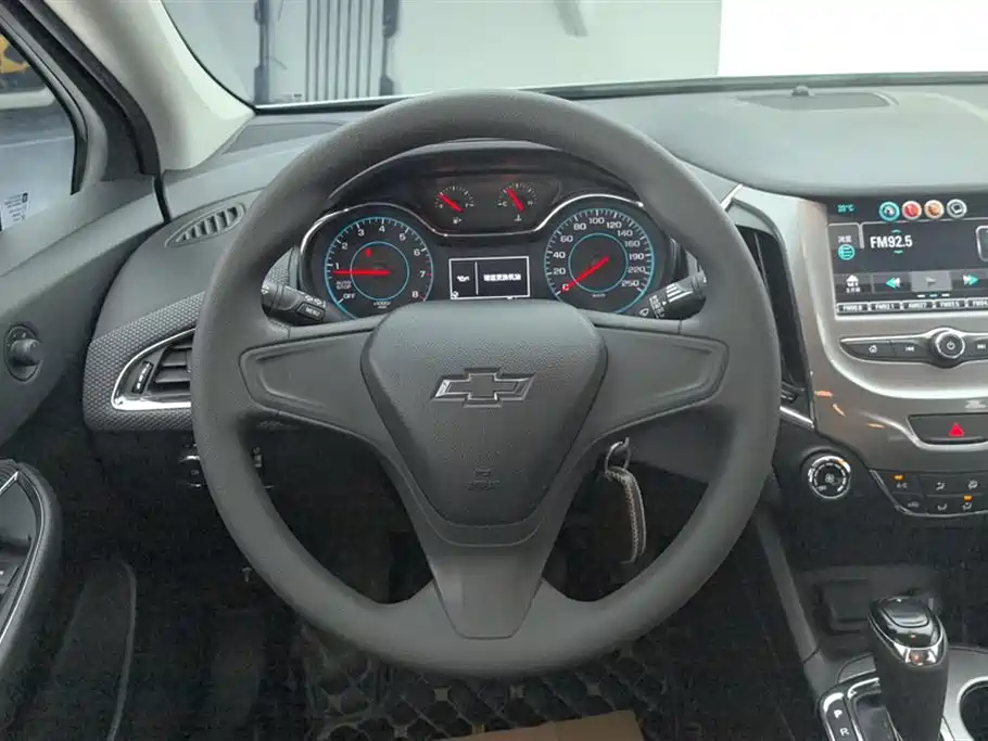 Chevrolet Cruze 2018 Redline 320 Automatic Pioneer Edition фото 15