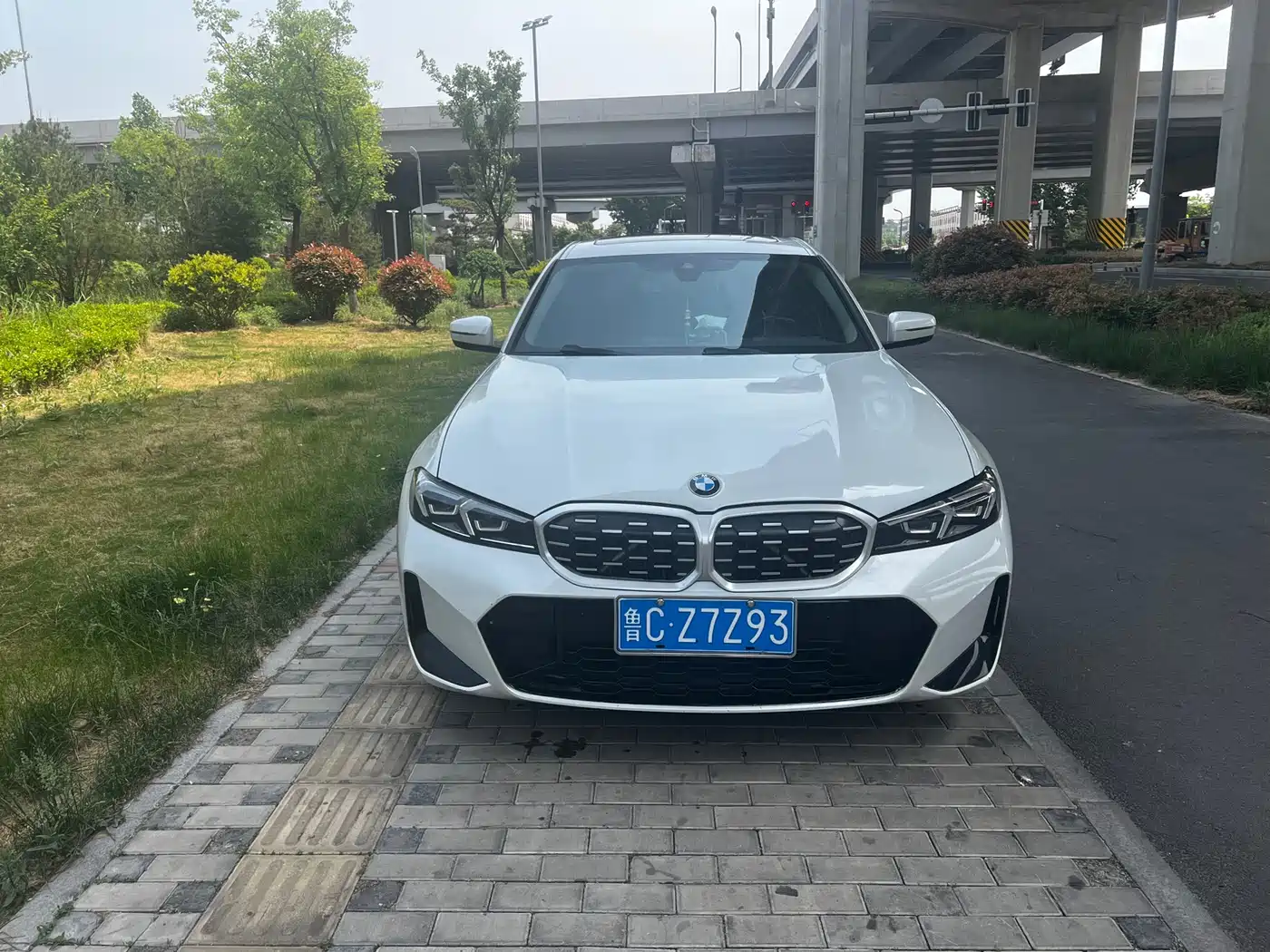BMW 3 Series 2023 325i M Sport Package фото 5