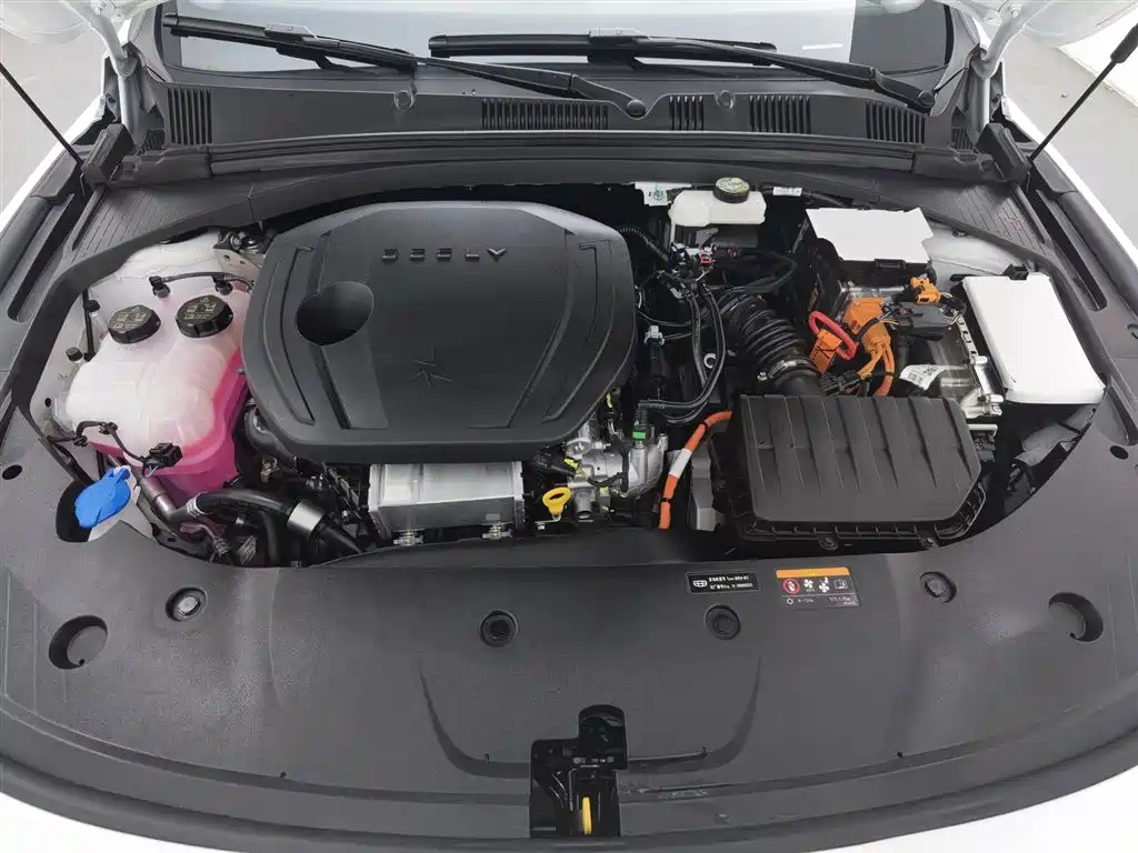 GEELY AUTOMOBILE XINGRUI