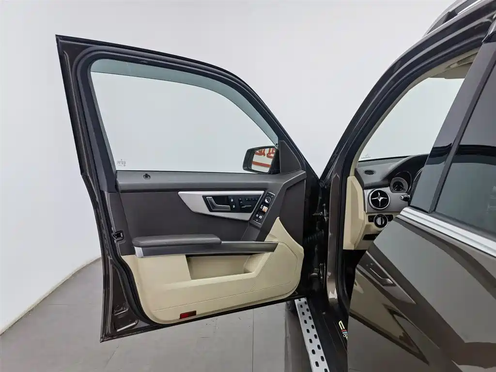 Mercedes-Benz GLK-Class 2015 GLK 260 4MATIC Dynamic Ultimate Edition фото 8